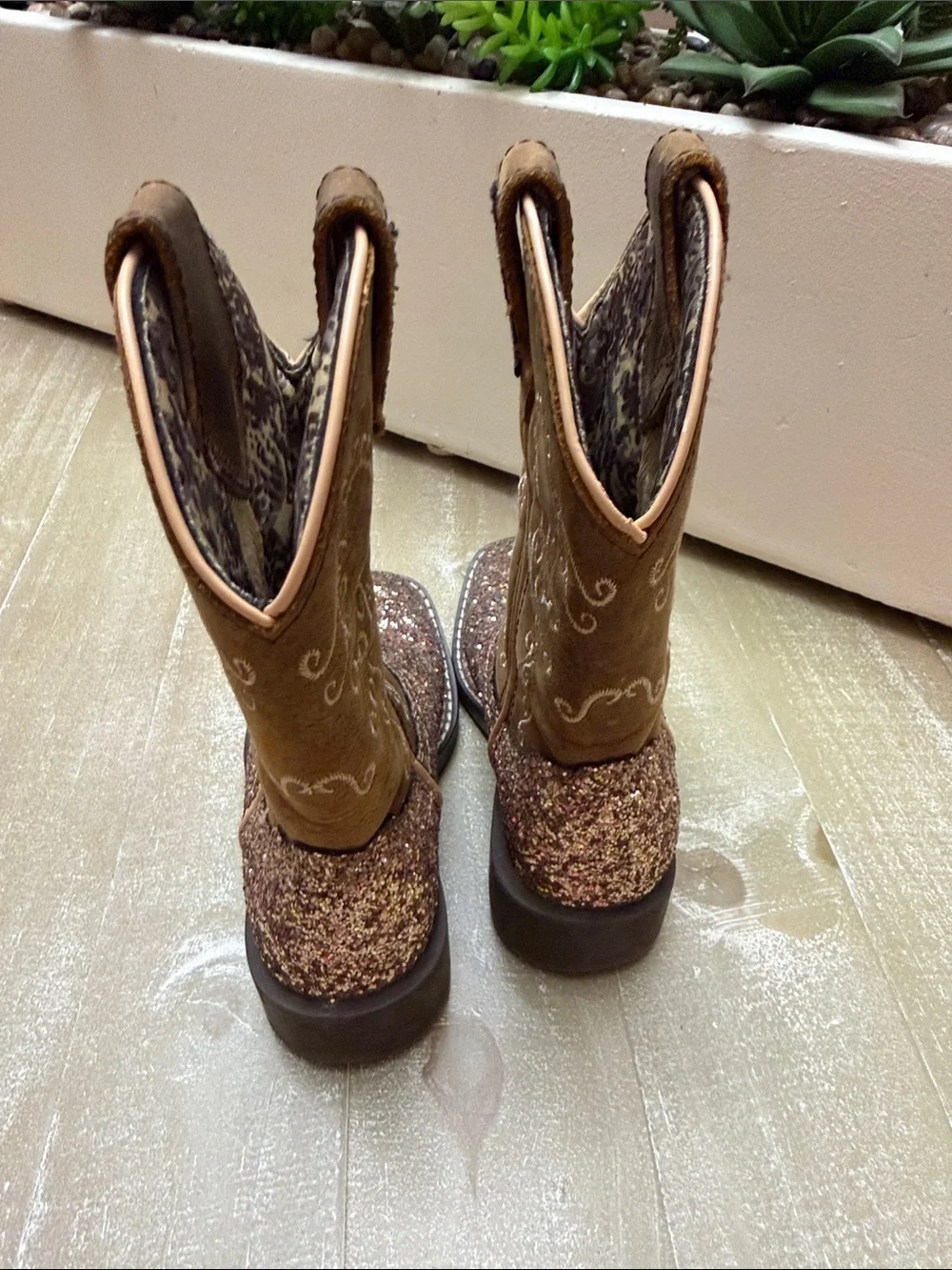 Girls Size 10 Shyanne Brown Glitter Cowgirl Boots